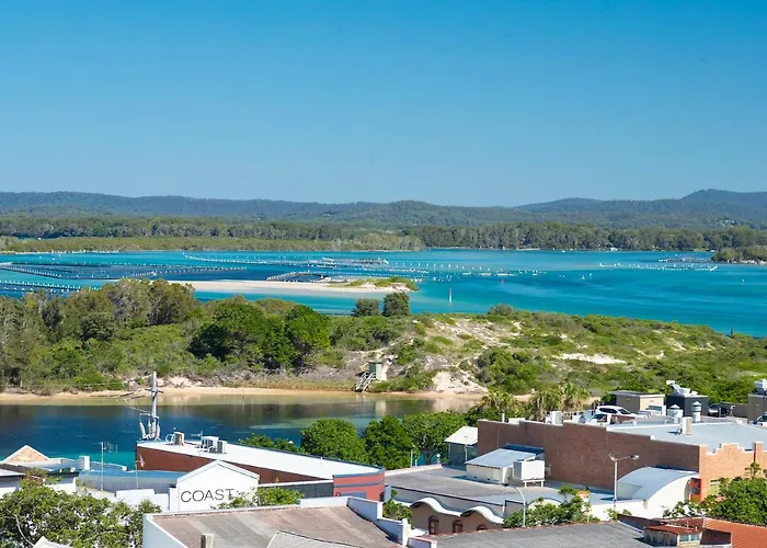 Beaches International Forster